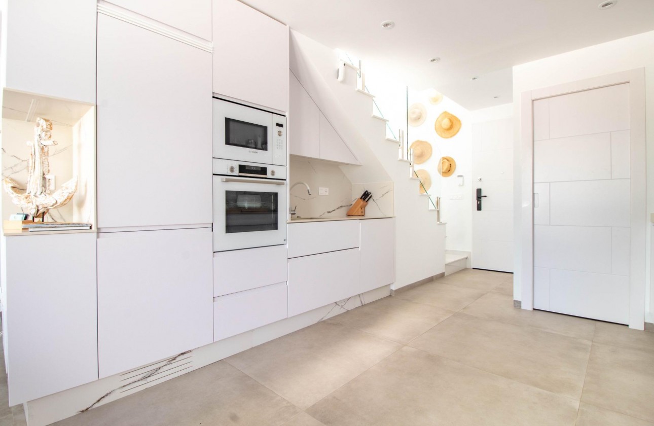 Reventa - Chalet - Santiago de la ribera - zona san blas