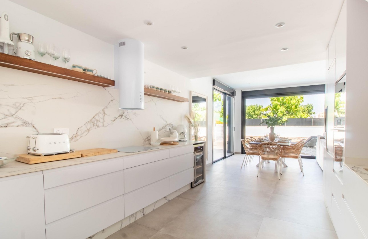 Reventa - Chalet - Santiago de la ribera - zona san blas