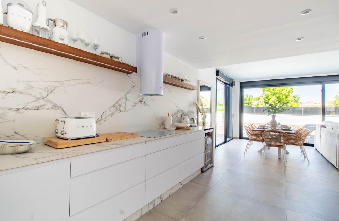 Reventa - Chalet - Santiago de la ribera - zona san blas