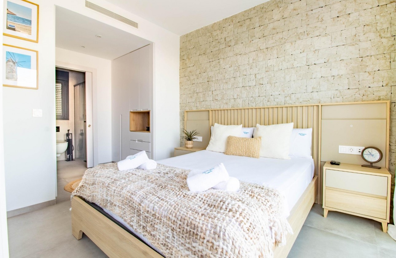 Reventa - Chalet - Santiago de la ribera - zona san blas