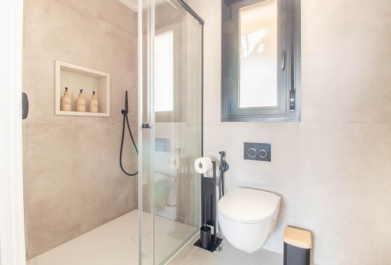 Reventa - Chalet - Santiago de la ribera - zona san blas