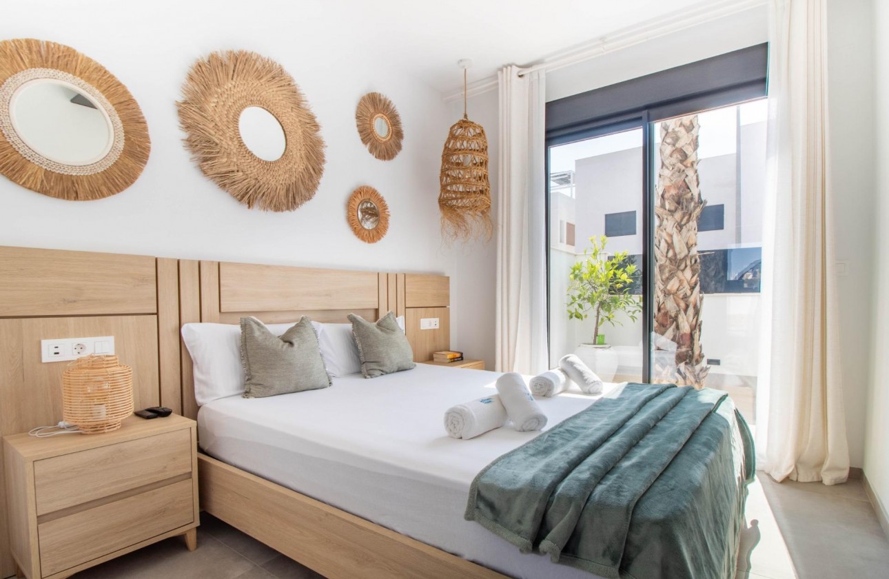 Reventa - Chalet - Santiago de la ribera - zona san blas