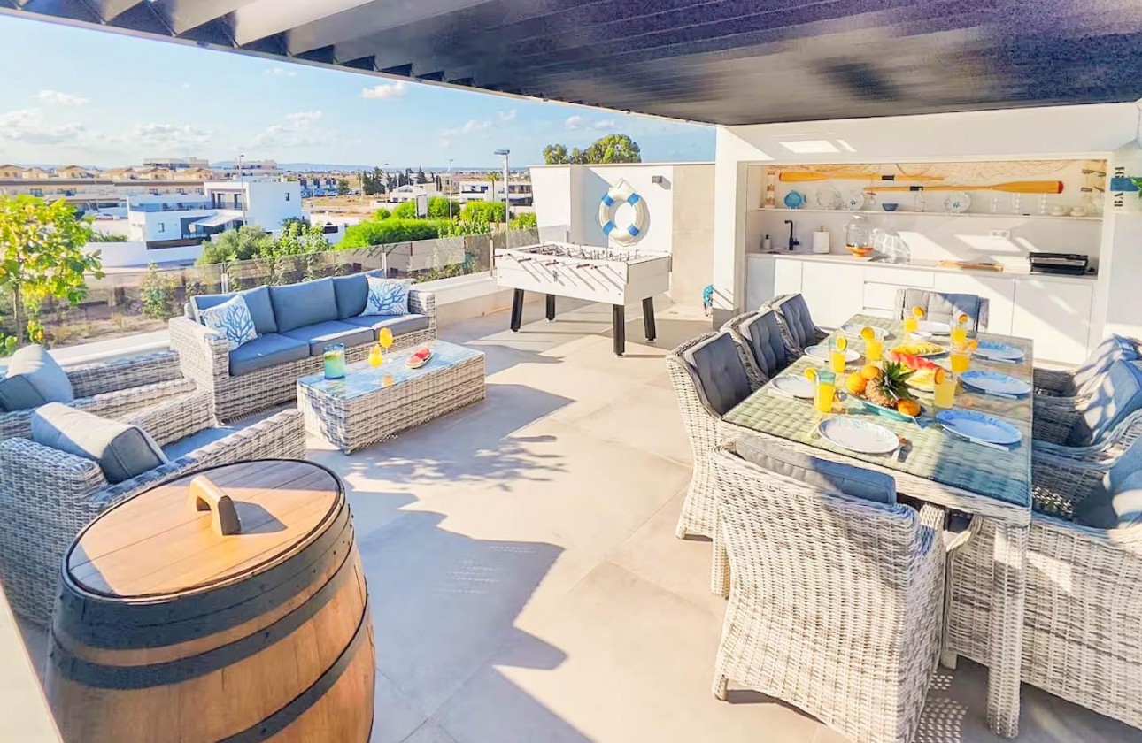 Reventa - Chalet - Santiago de la ribera - zona san blas