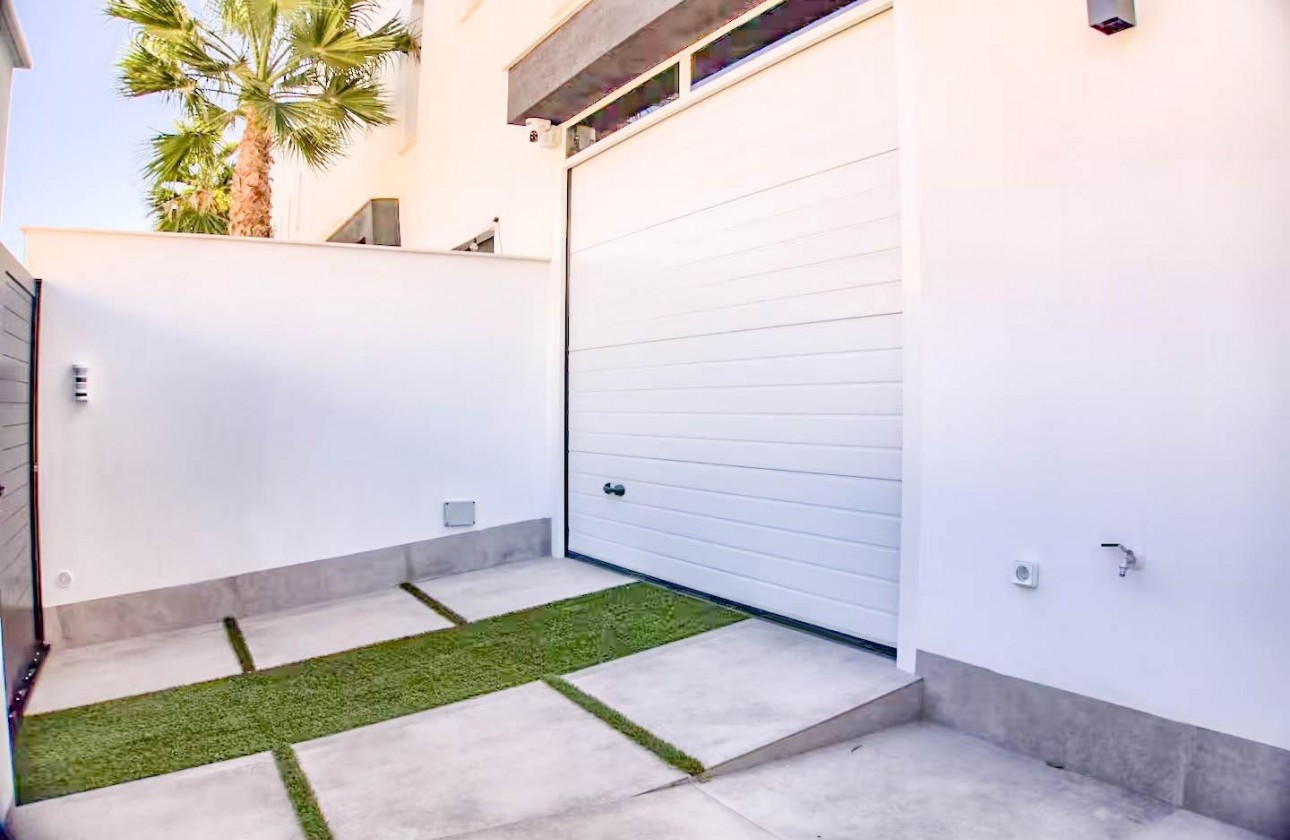 Reventa - Chalet - Santiago de la ribera - zona san blas