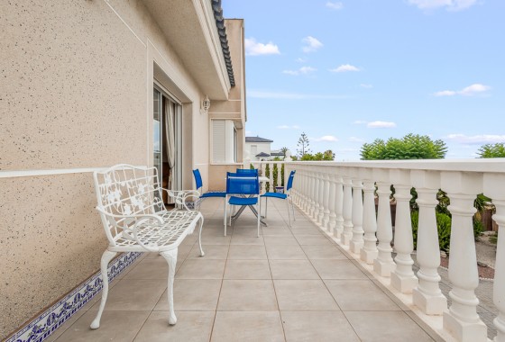 Resale - Villa - Algorfa