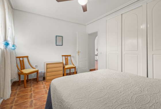 Resale - Villa - Algorfa