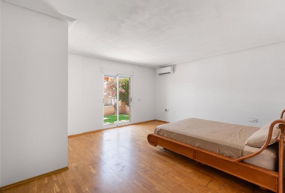 Revente - Villa - Pilar de la Horadada - La Torre de la Horadada