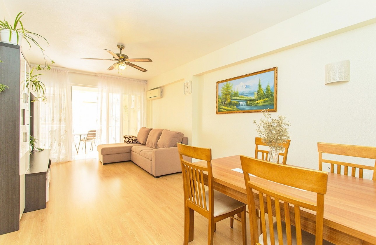 Revente - Appartement - Torrevieja - Playa del cura