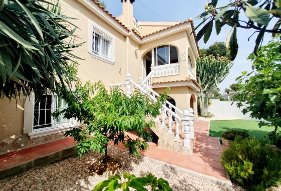 Revente - detached house - Los Balcones - Torrevieja