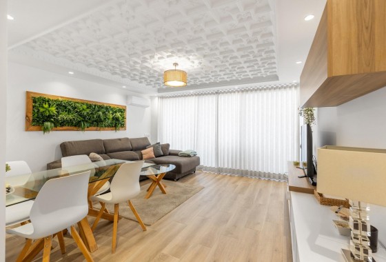 Revente - Appartement - Torrevieja - Acequion