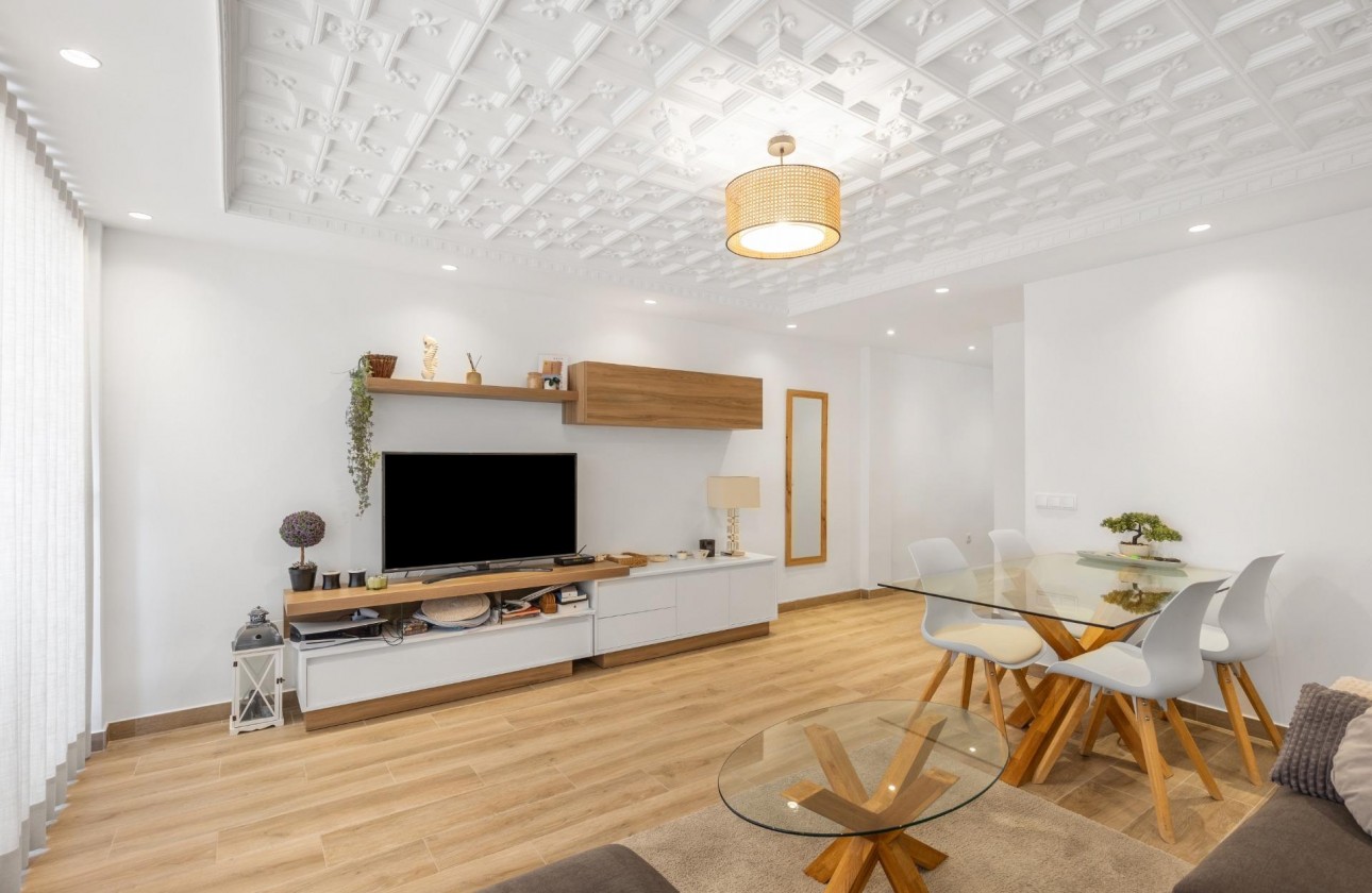 Revente - Appartement - Torrevieja - Acequion