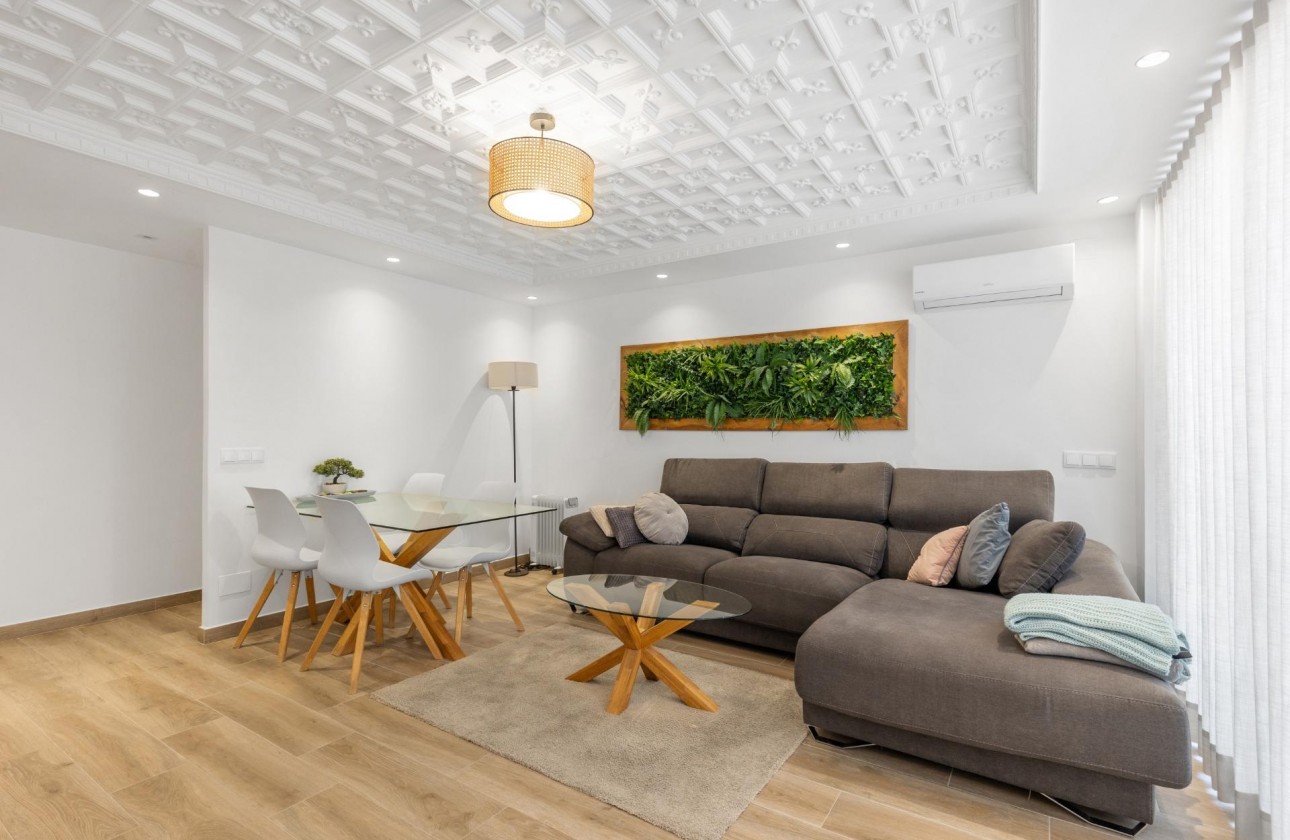 Revente - Appartement - Torrevieja - Acequion