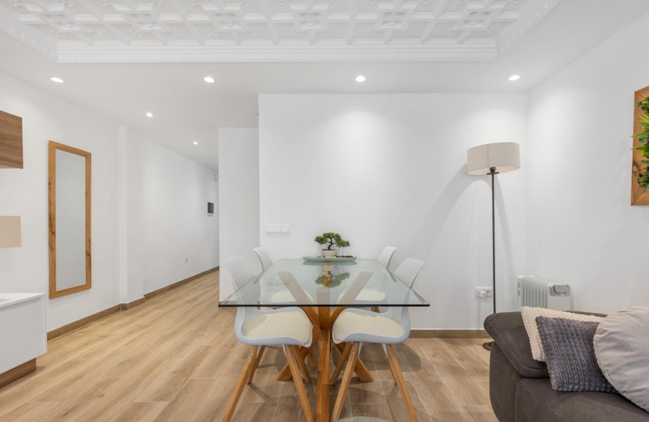 Revente - Appartement - Torrevieja - Acequion