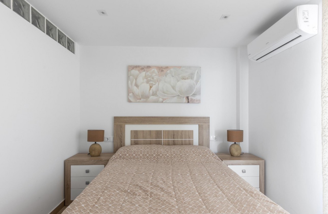 Revente - Appartement - Torrevieja - Acequion