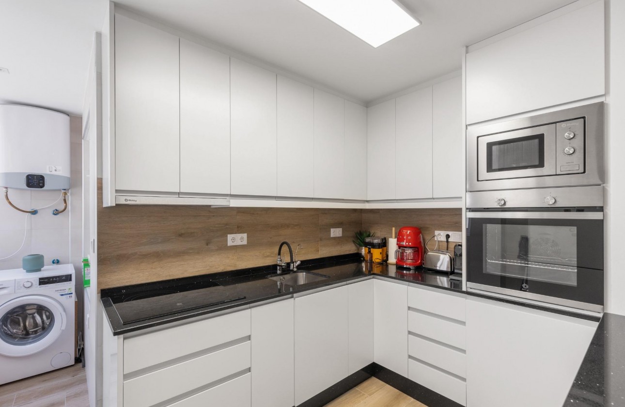 Revente - Appartement - Torrevieja - Acequion