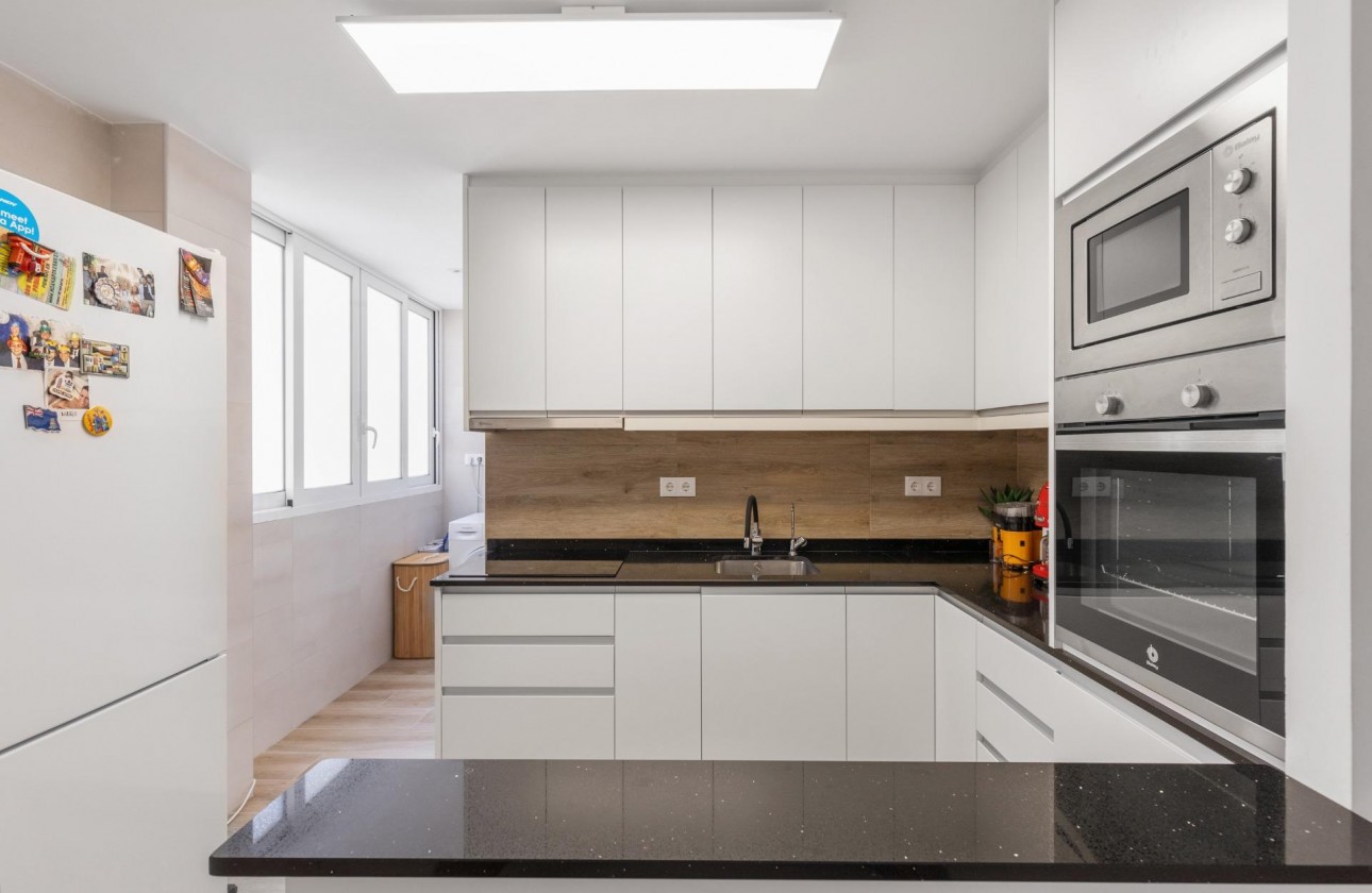 Revente - Appartement - Torrevieja - Acequion