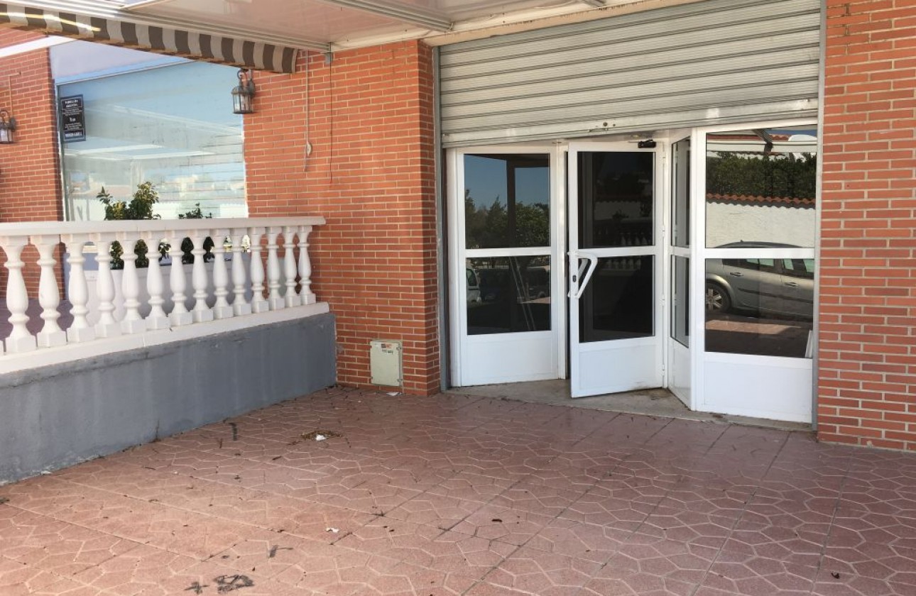 Location à long terme - Commercial - San Fulgencio - La Marina