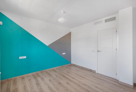 Resale - Villa - Torrevieja - Aguas Nuevas