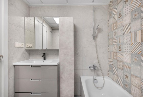 Resale - Villa - Torrevieja - Aguas Nuevas