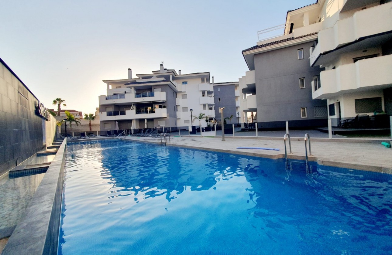 Revente - Appartement - Orihuela Costa - Villamartín-Las Filipinas
