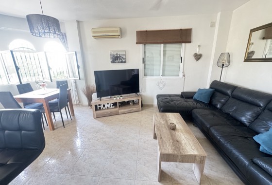 Resale - Villa - Villamartin