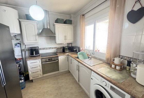 Resale - Villa - Villamartin