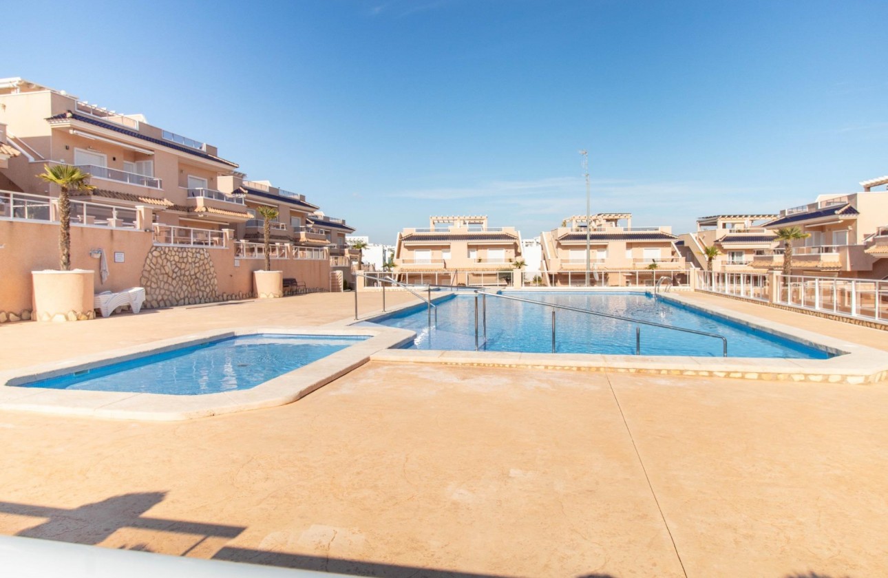 Resale - Bungalow - Torrevieja - Punta prima