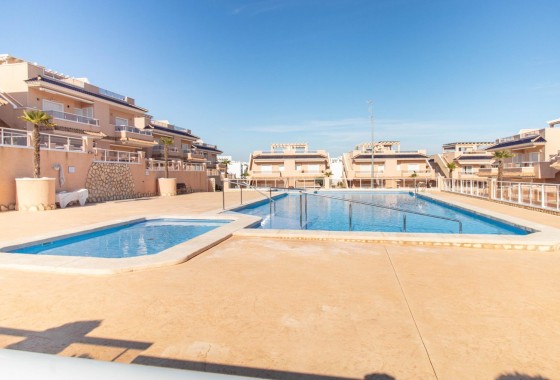 Resale - Bungalow - Torrevieja - Punta prima