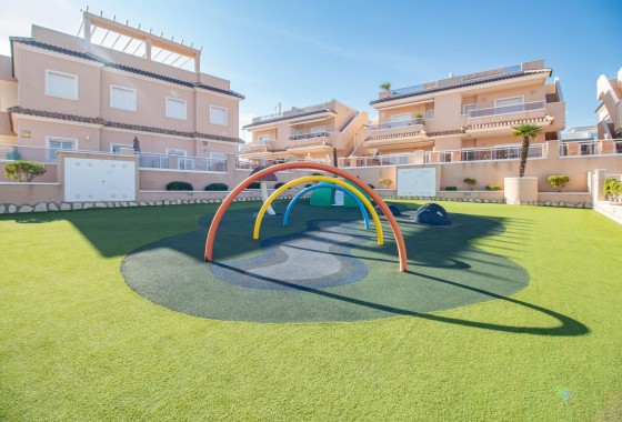 Resale - Bungalow - Torrevieja - Punta prima