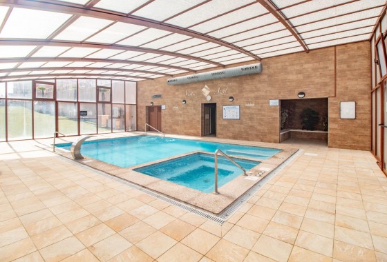 Resale - Bungalow - Torrevieja - Punta prima