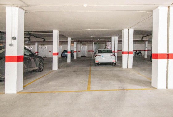 Resale - Bungalow - Torrevieja - Punta prima