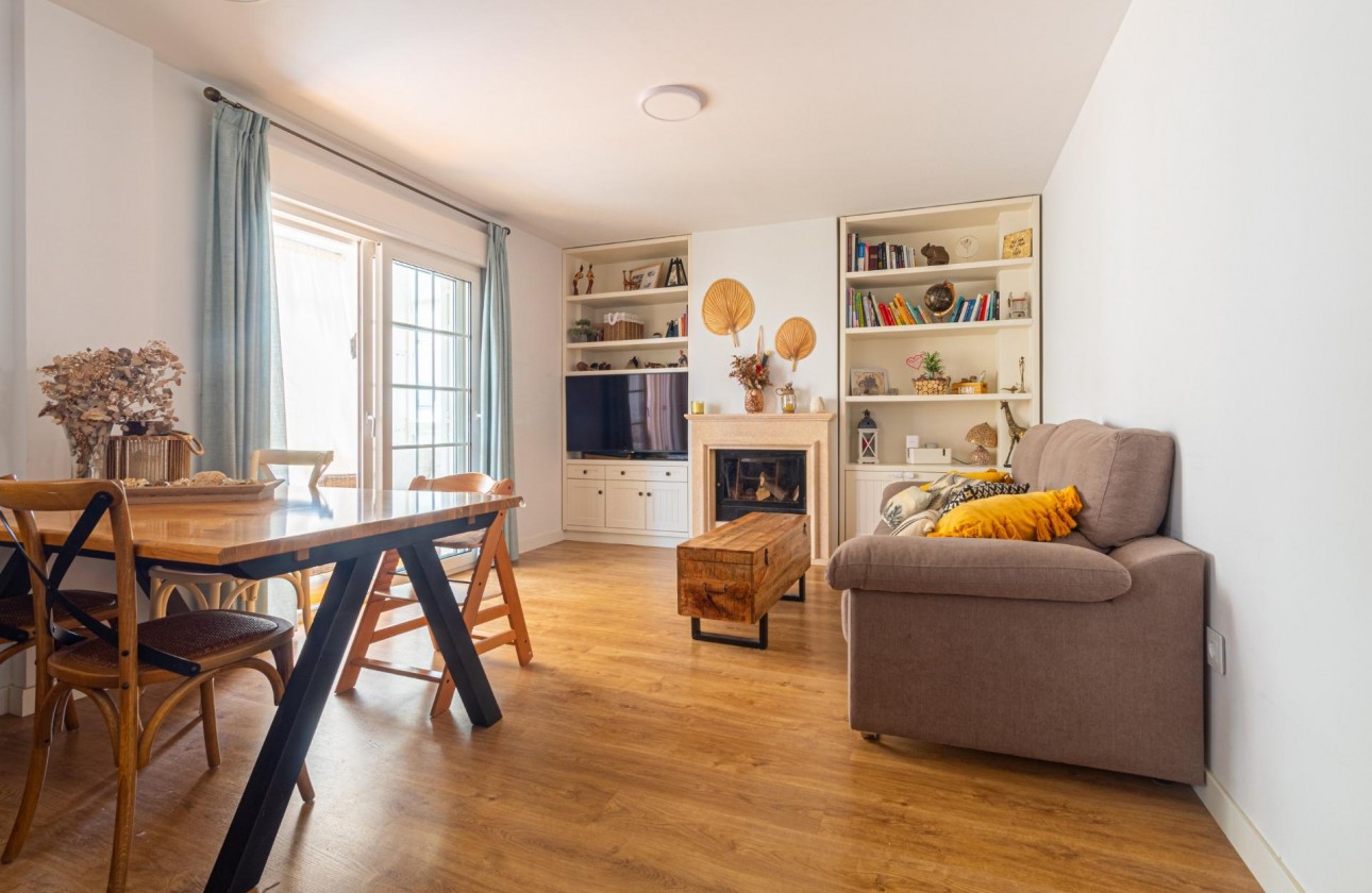 Resale - Apartment / flat - Torrevieja - La veleta