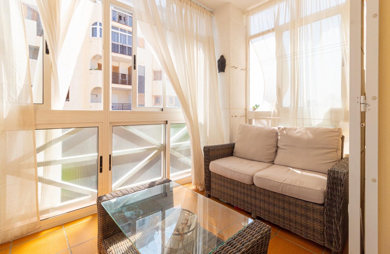 Resale - Apartment / flat - Torrevieja - La veleta