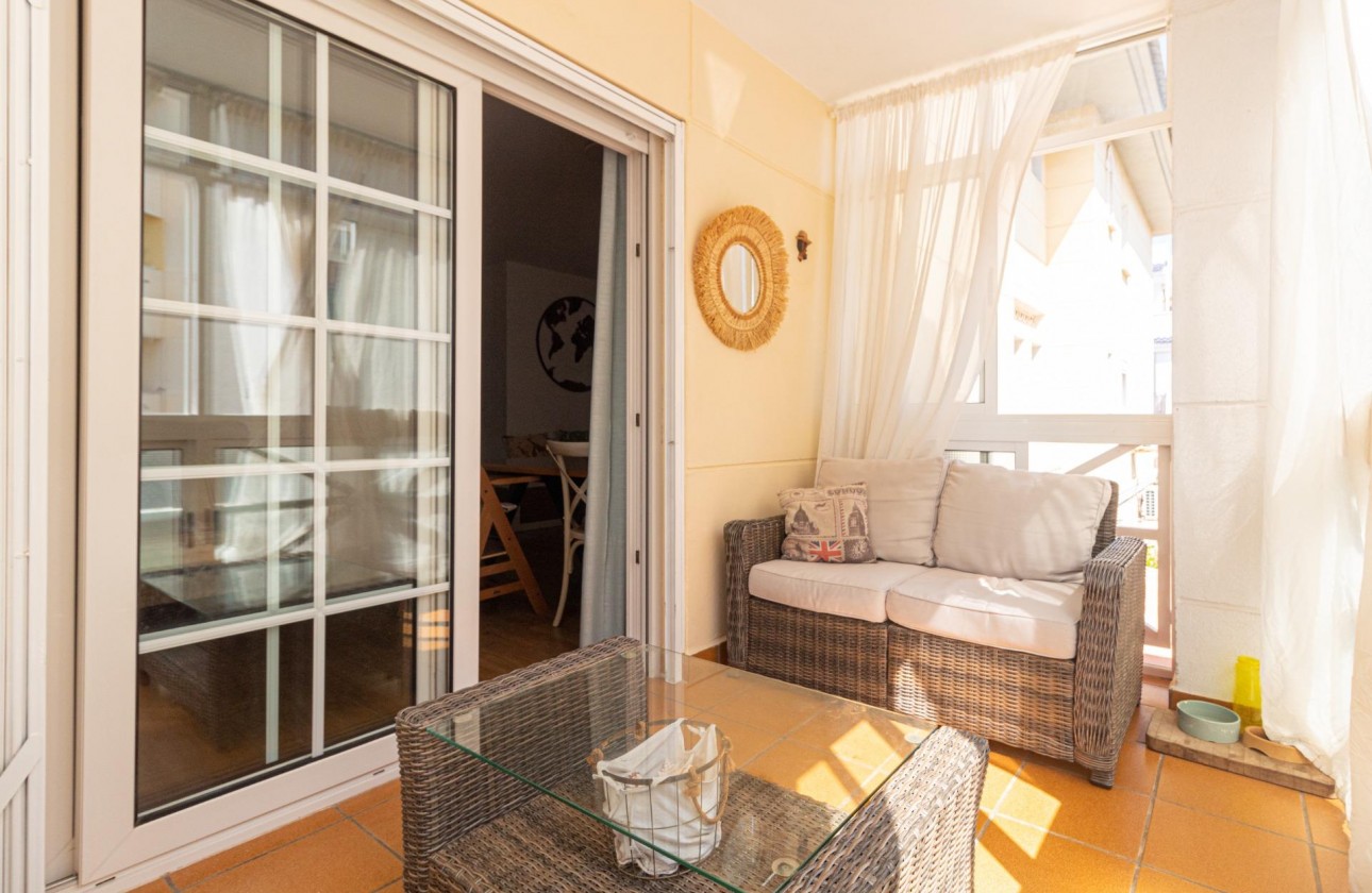 Resale - Apartment / flat - Torrevieja - La veleta