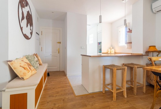 Resale - Apartment / flat - Torrevieja - La veleta