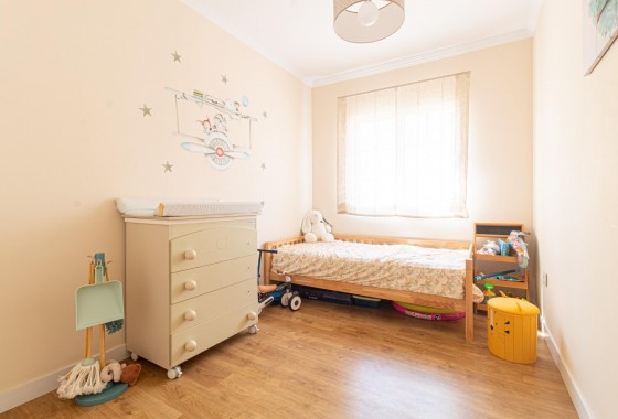 Resale - Apartment / flat - Torrevieja - La veleta