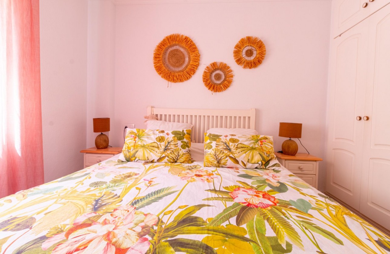 Resale - Apartment / flat - Torrevieja - La veleta