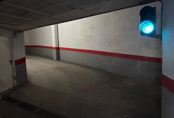 Reventa - Garaje - Torrevieja - Centro