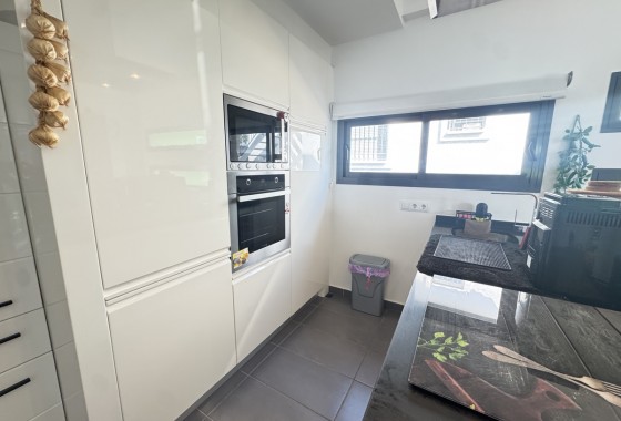 Resale - Villa - Villamartin