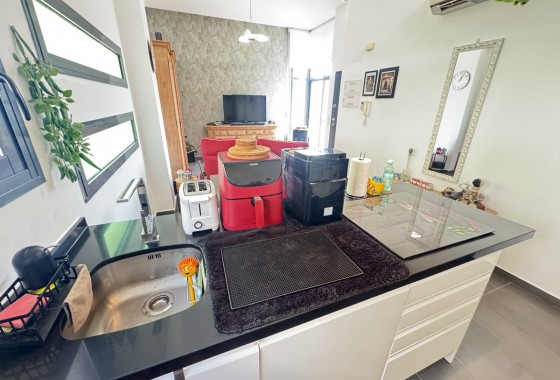 Resale - Villa - Villamartin