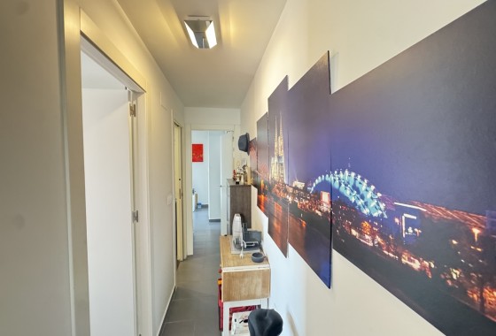 Resale - Villa - Villamartin