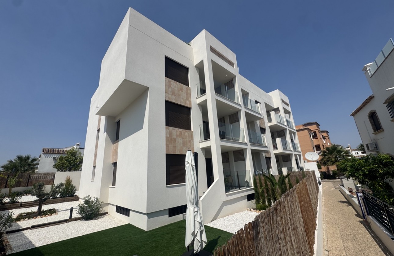 Resale - Apartment / flat - Villamartin