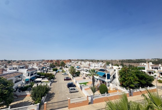 Resale - Apartment / flat - Villamartin