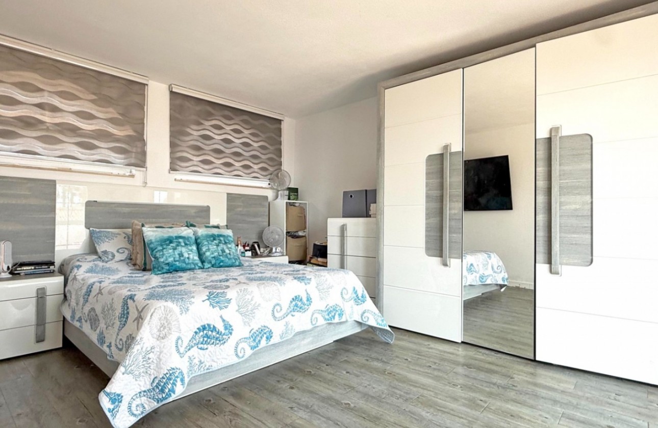 Revente - Villa - Orihuela Costa - Villamartín