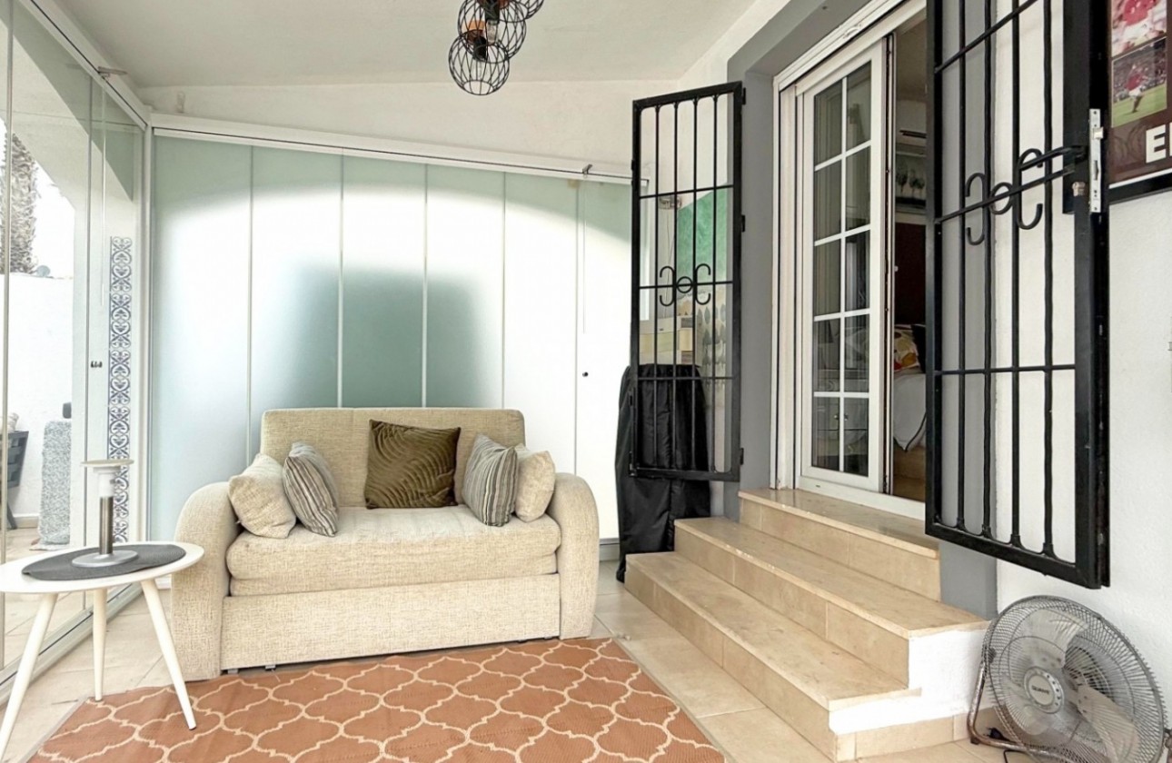 Revente - Villa - Orihuela Costa - Villamartín