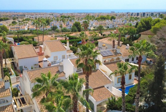 Revente - Villa - Orihuela Costa - Villamartín