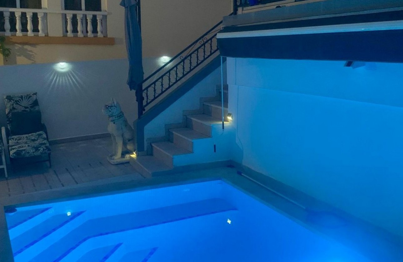 Revente - Villa - Orihuela Costa - Villamartín