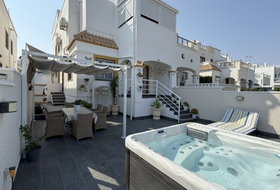 Revente - Villa - Orihuela Costa - La Zenia