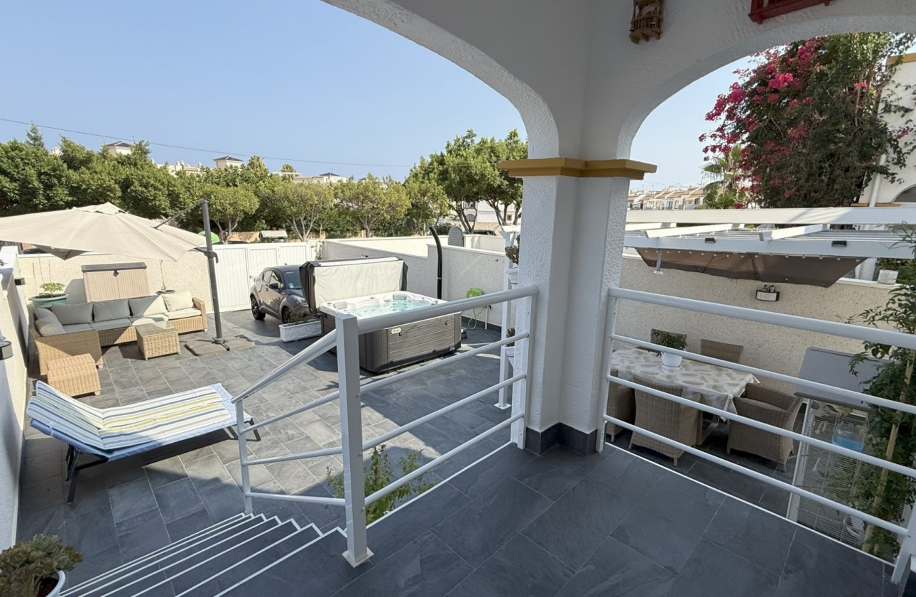 Revente - Villa - Orihuela Costa - La Zenia