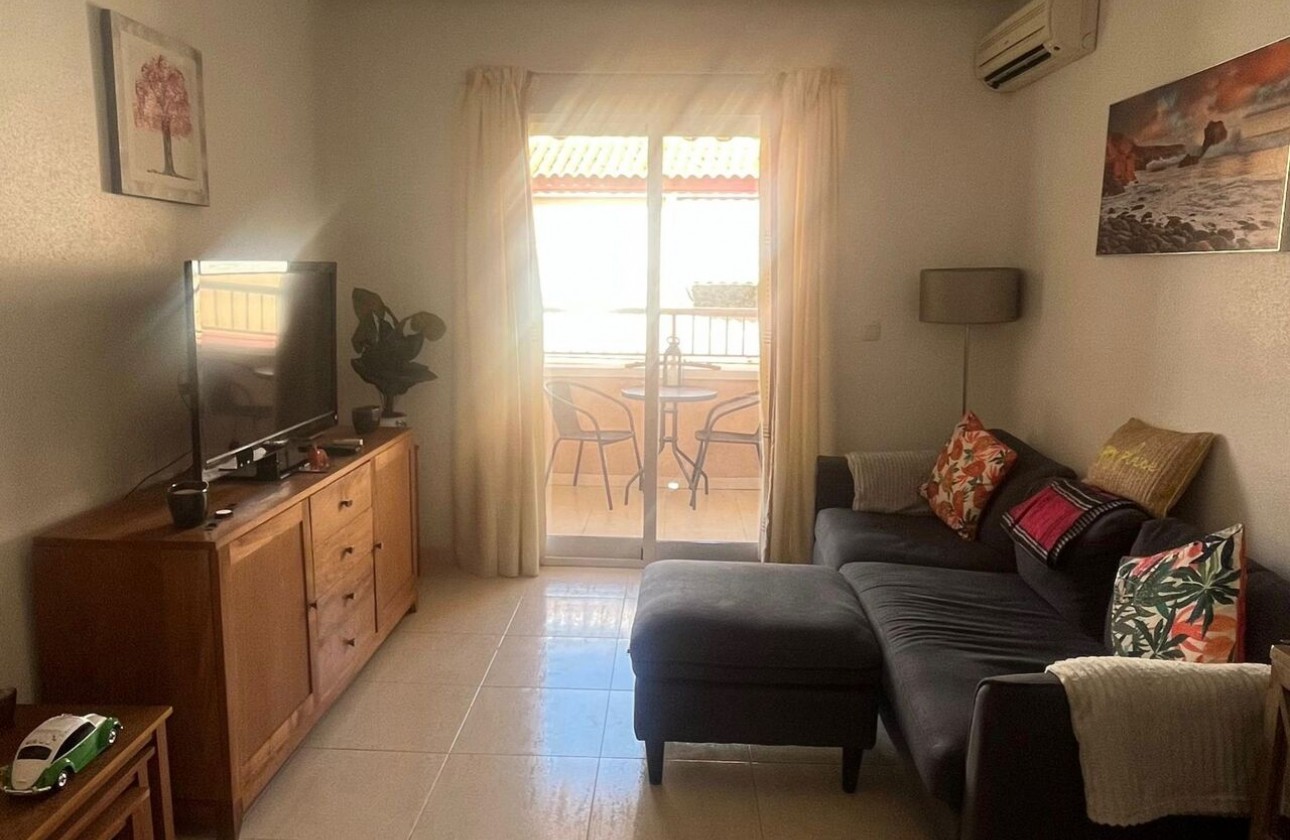Resale - Apartment / flat - Algorfa